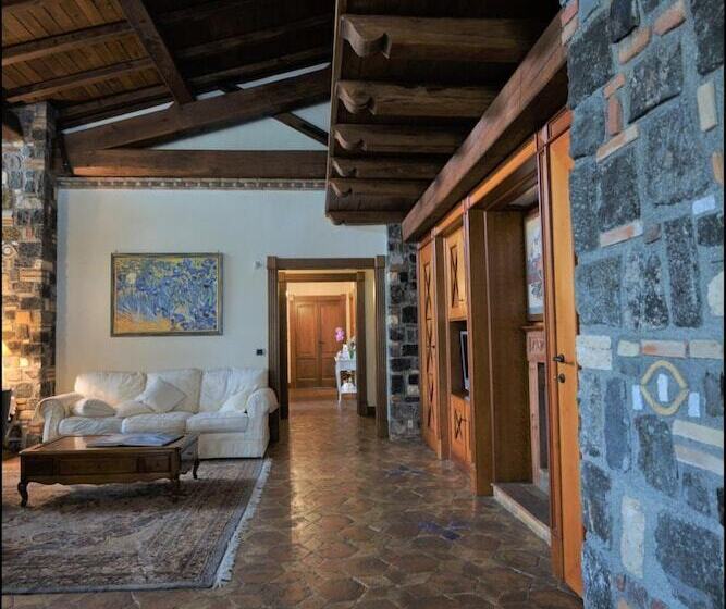 住宿加早餐  Resort Villa Domus Petra