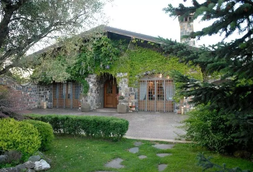 Aamiaismajoitus (B&B) Resort Villa Domus Petra