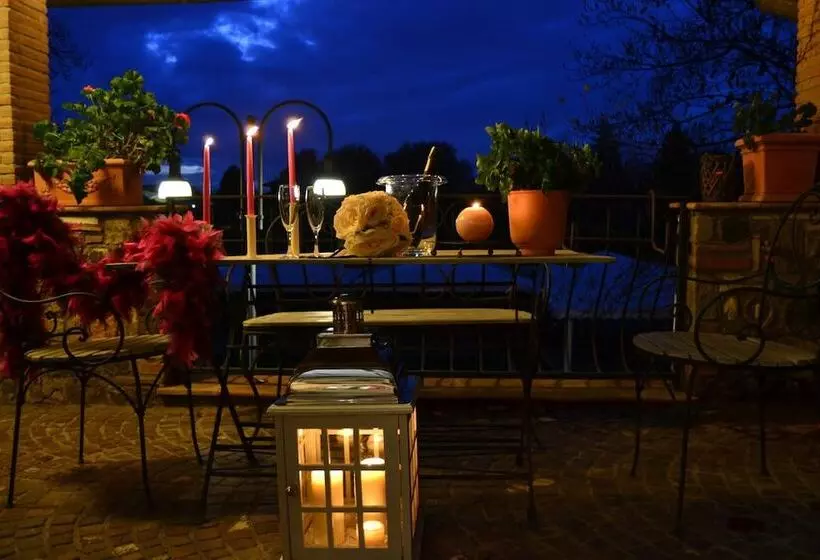 Aamiaismajoitus (B&B) Resort Villa Domus Petra