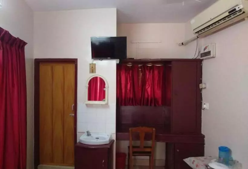 Hotelli Anandan Tourist Home