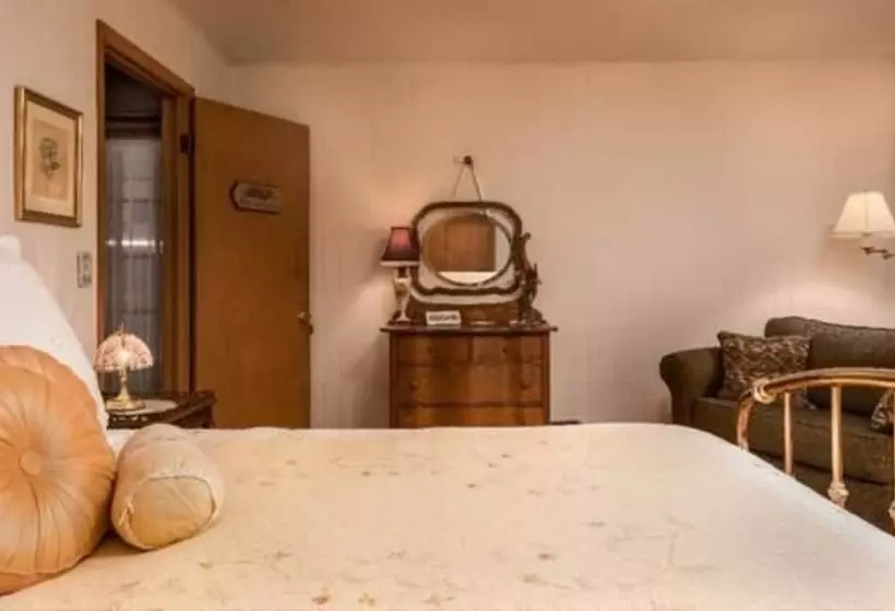 Oak Hill Bed & Breakfast