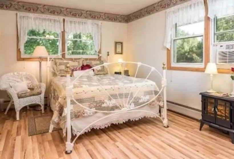 Oak Hill Bed & Breakfast