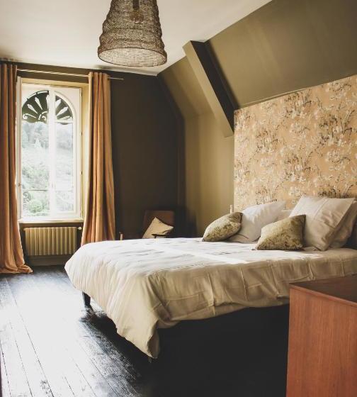 بنسيون La Passerelle De Pont Aven