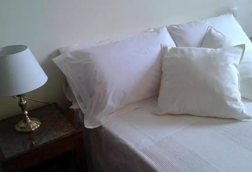 Aamiaismajoitus (B&B) Villa Albachiara