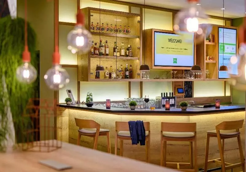 ホテル Ibis Styles Aschaffenburg