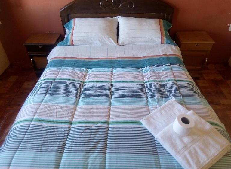 هتل Las Cabañas Lodge