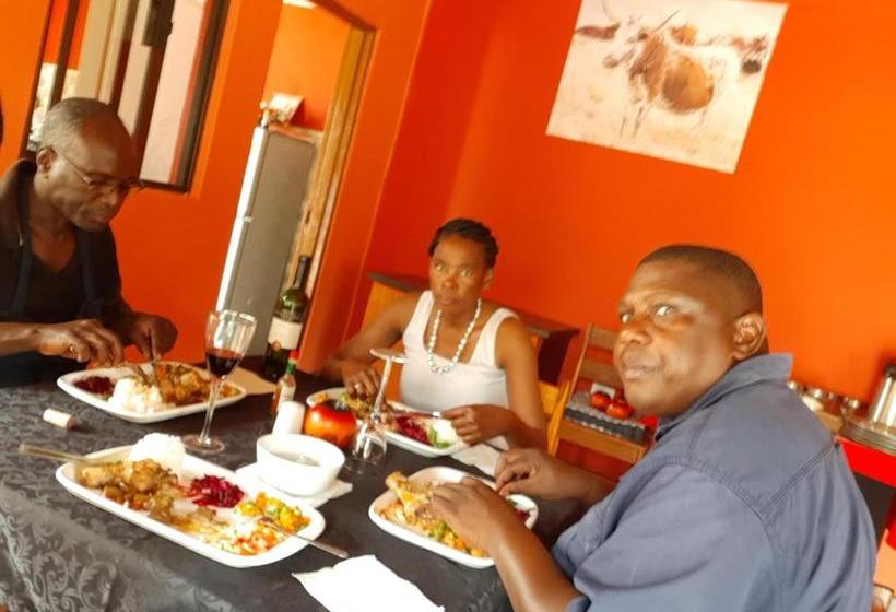 Riverside Guesthouse B & B