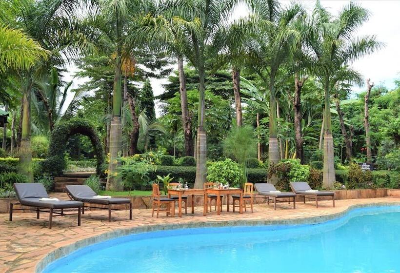 ホテル Chanya Lodge