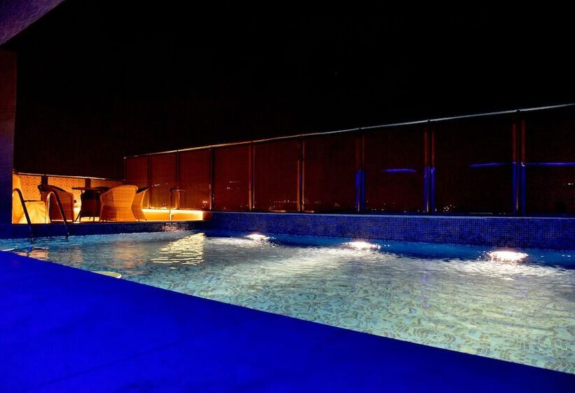 酒店 Grand Silverton