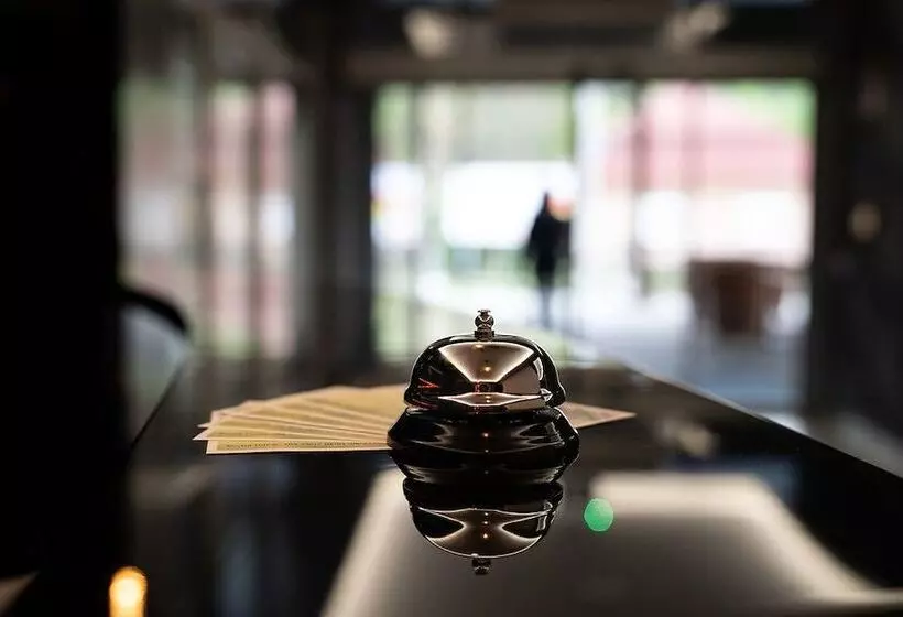 ホテル Kristály Konferencia & Wellness