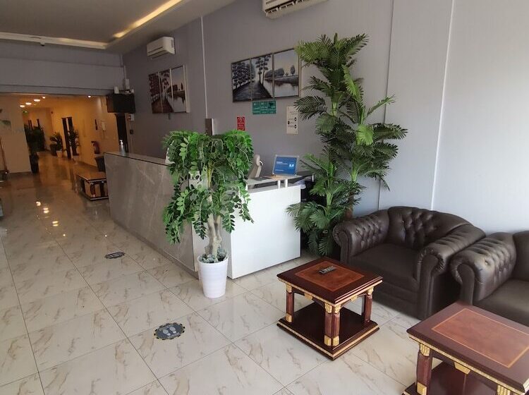 Private Luxury Apartments   Al Khozama