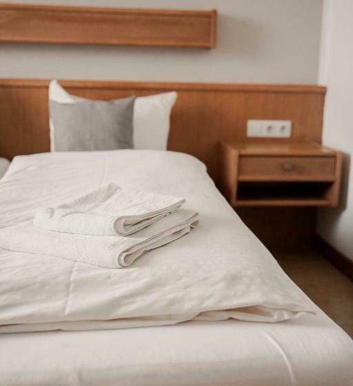 פנסיון Donauschlössel