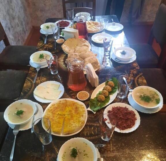 پانسیون Lerimari