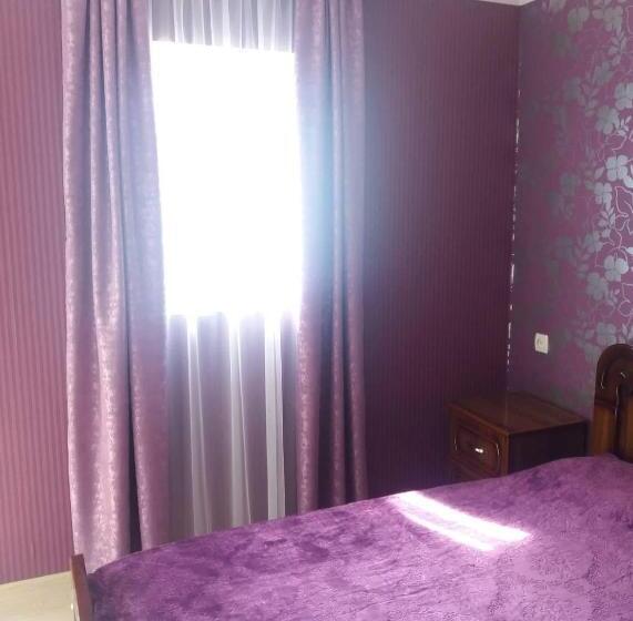 پانسیون Lerimari