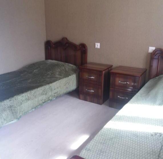 پانسیون Lerimari