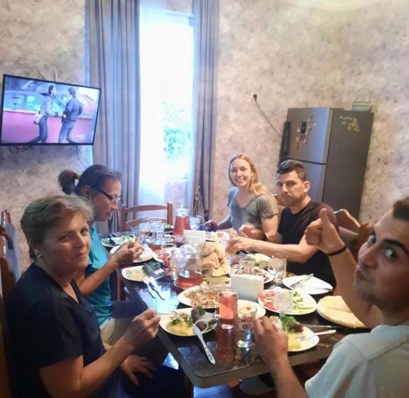 پانسیون Lerimari