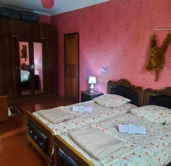 پانسیون Lerimari