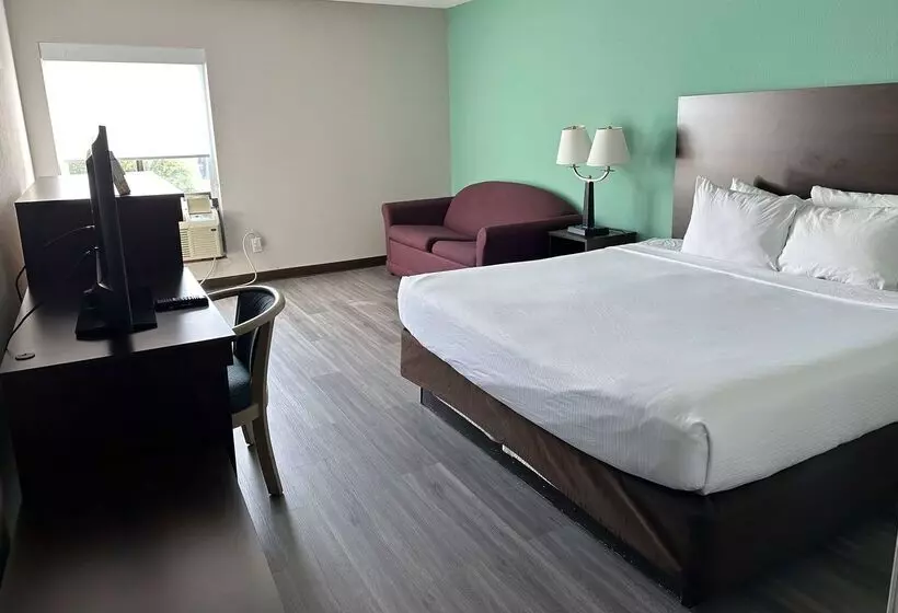 Отель Baymont By Wyndham North Myrtle Beach