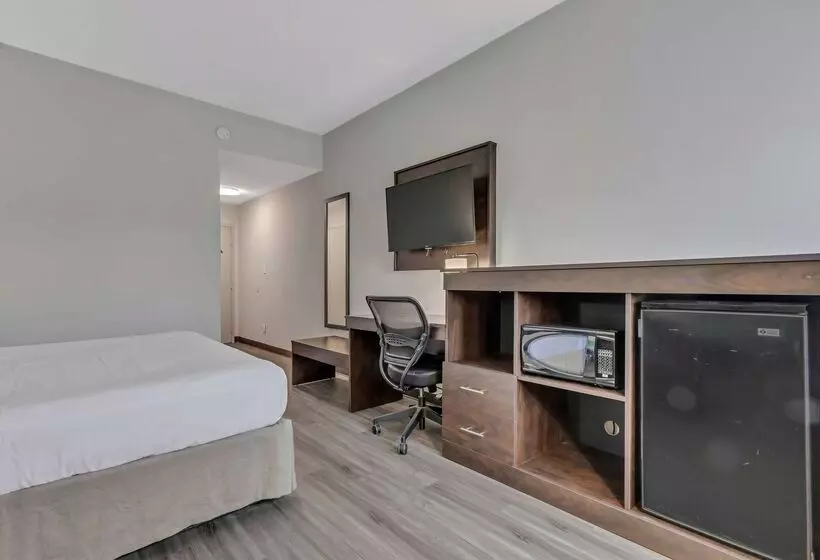 Отель Baymont By Wyndham North Myrtle Beach