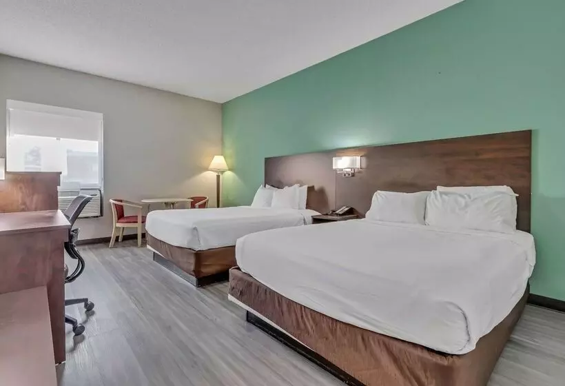 Отель Baymont By Wyndham North Myrtle Beach