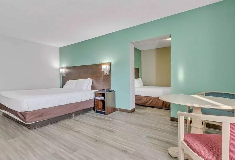 Отель Baymont By Wyndham North Myrtle Beach