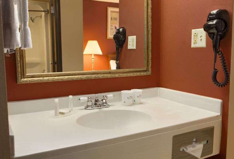 فندق Baymont By Wyndham Oklahoma City Airport