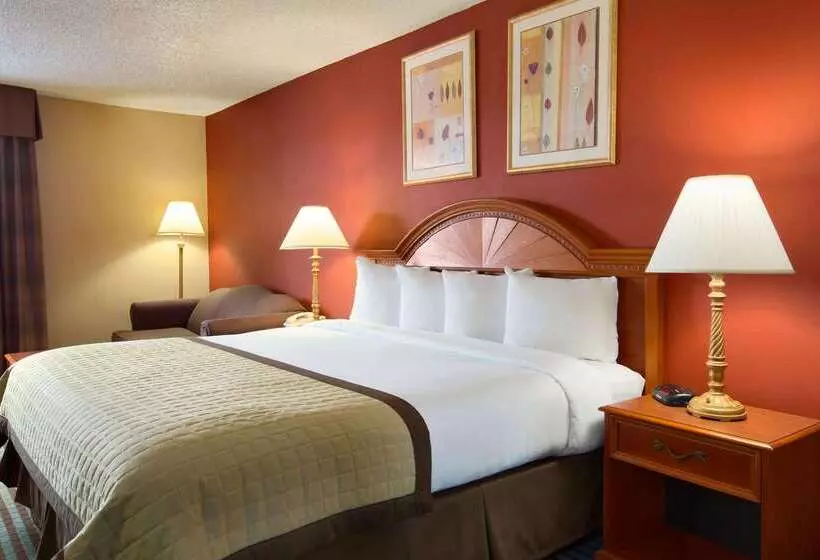 호텔 Baymont By Wyndham Oklahoma City Airport