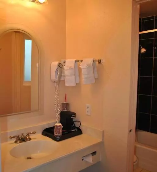 ホテル Budget Inn