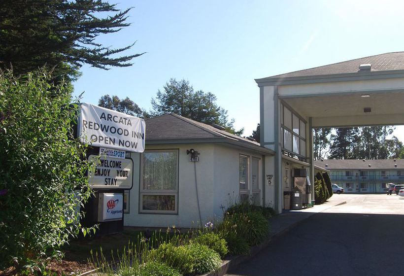 בית מלון כפרי Days Inn & Suites By Wyndham Arcata