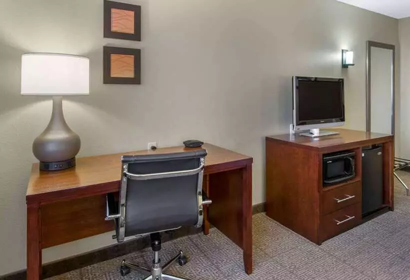 בית מלון כפרי Comfort Inn