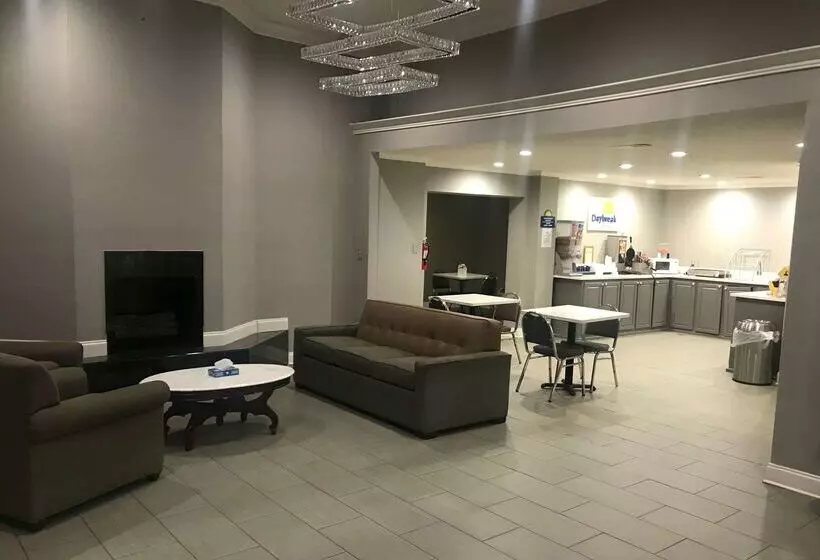 Отель Days Inn & Suites By Wyndham Collierville Germantown Area