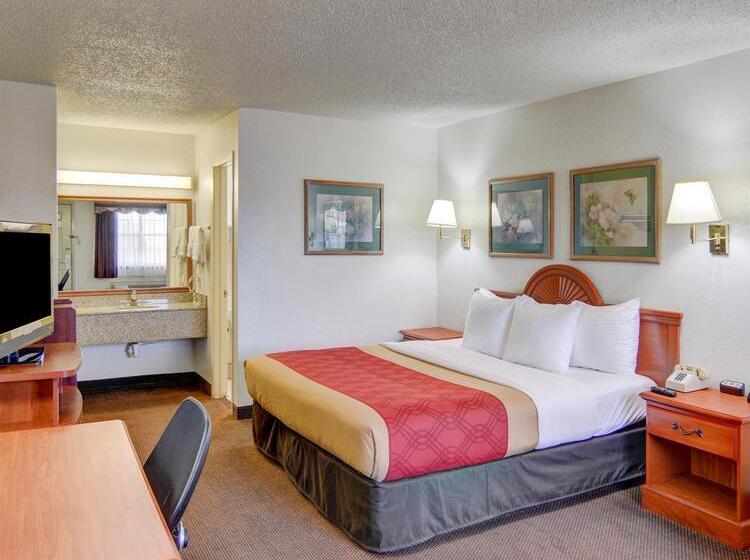 בית מלון כפרי Super 8 By Wyndham Decatur Texas