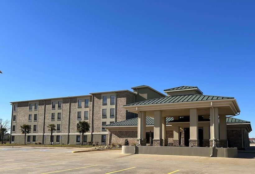 فندق Super 8 By Wyndham Alexandria La