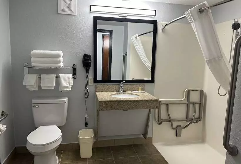 호텔 Super 8 By Wyndham Alexandria La