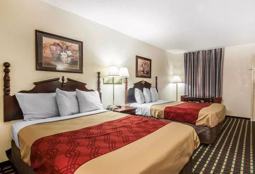 בית מלון כפרי Econo Lodge Inn & Suites I20, Exit 73