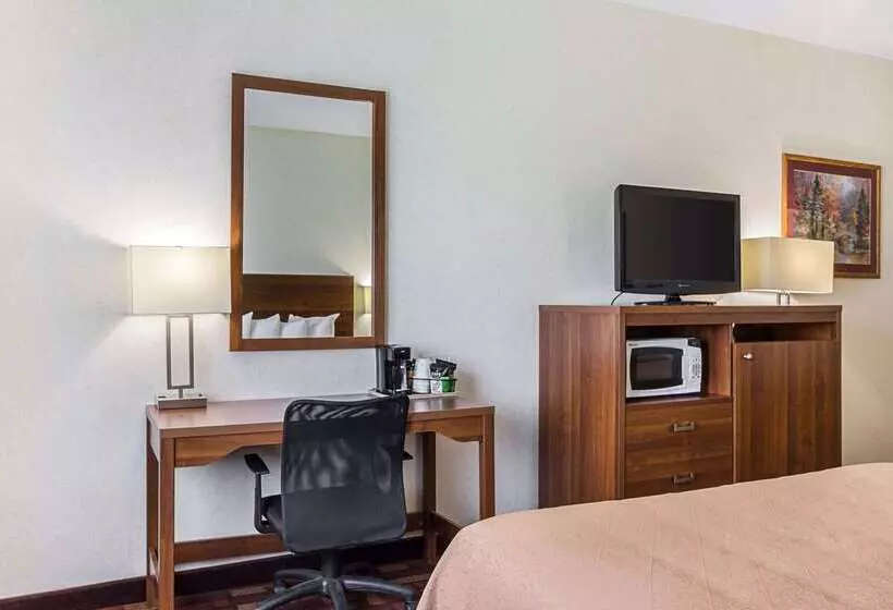 Hotelli Econo Lodge Luverne I90