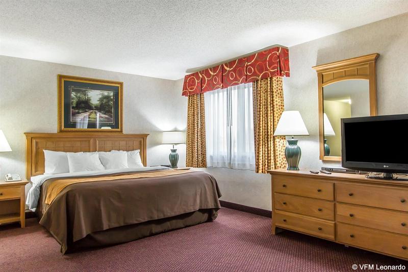 فندق Everspring Inn & Suites