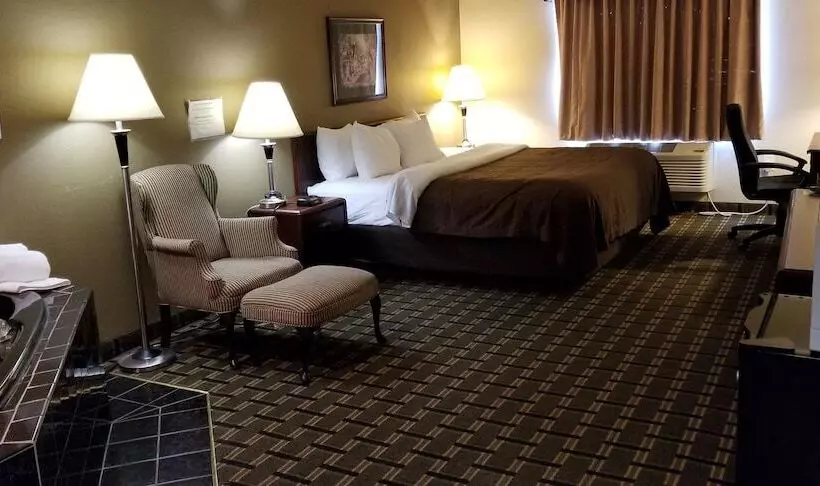 Hôtel Fairbridge Inn & Suites Batavia  Darien Amusement Park