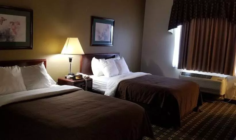 Hôtel Fairbridge Inn & Suites Batavia  Darien Amusement Park