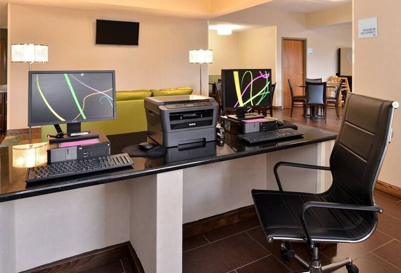 فندق Holiday Inn Express & Suites St Marys, An Ihg