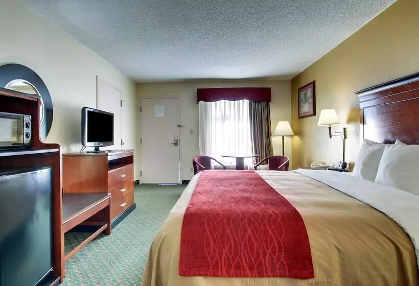 Отель Quality Inn