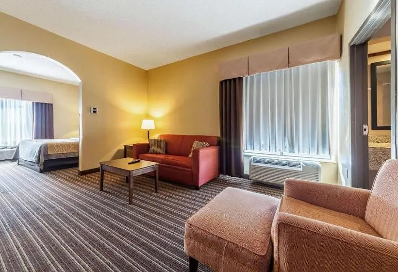 ホテル Quality Inn Clarksdale