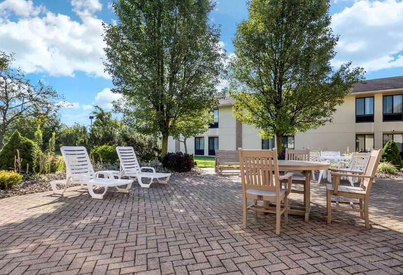 فندق Quality Inn