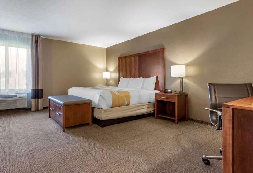 فندق Quality Inn