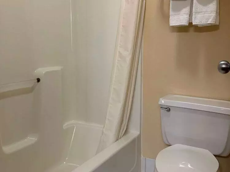 酒店 Quality Inn Ottawa Near Starved Rock State Park