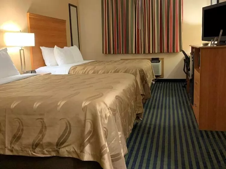酒店 Quality Inn Ottawa Near Starved Rock State Park