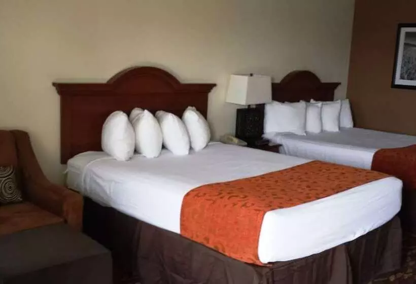 فندق Super 8 By Wyndham Clovis