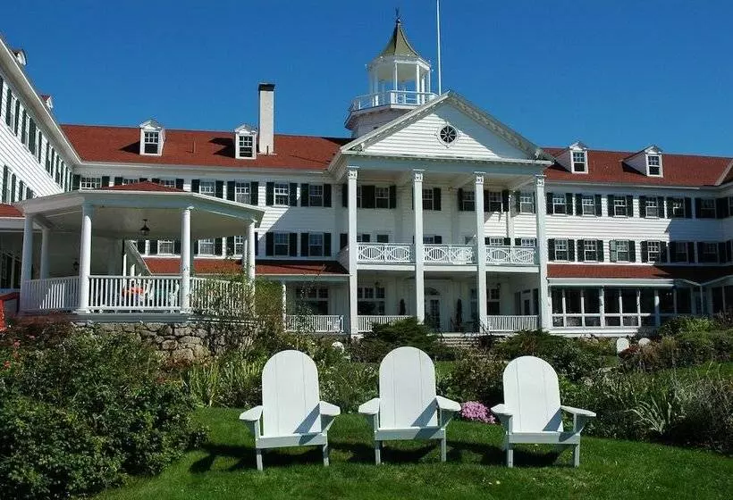 ホテル The Colony