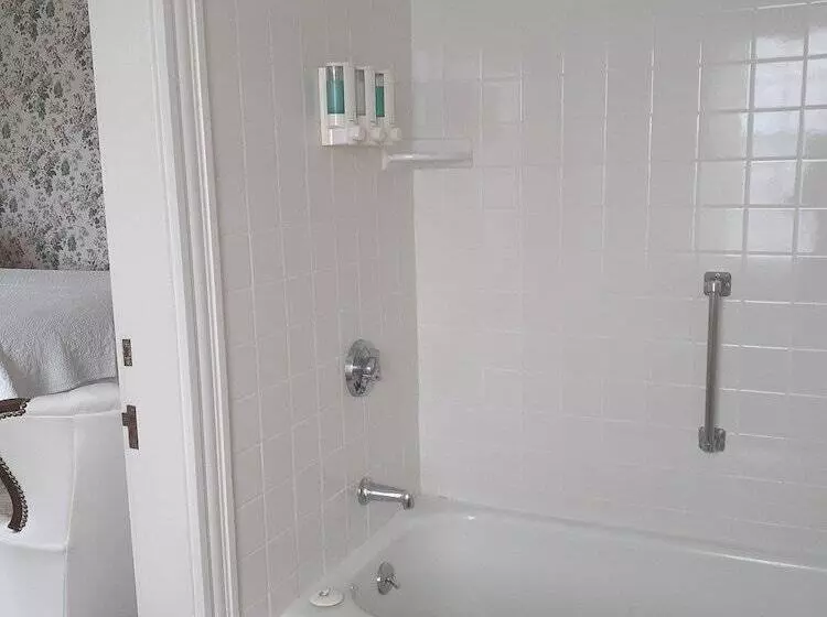 ホテル The Colony