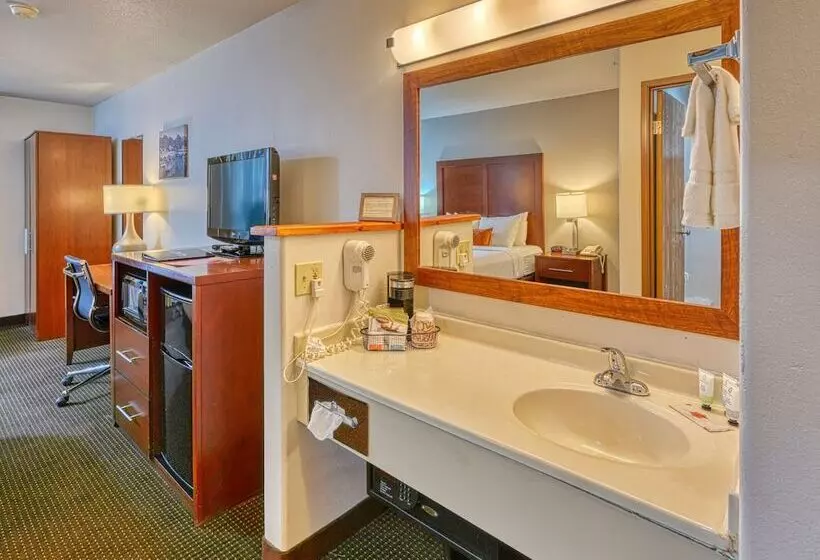 ホテル Yellowstone River Inn & Suites